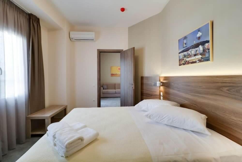 Hotel Continent Gagra Bagian luar foto